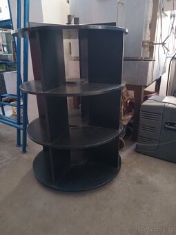 otočný regál na šanony - 2