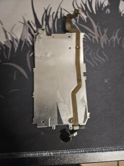 Kovova deska pod displej iphone 6 i flex kabelem + home butt - 2