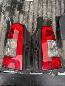 citroen berlingo Zadní Lampy , svetla , R.v 2008 - 2
