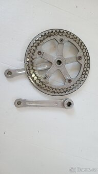 Kliky , dvoj převodník Eska 46/52 zubů - 2