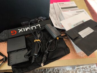 Prodám Panasonic DC-GH5 TOP STAV - 2