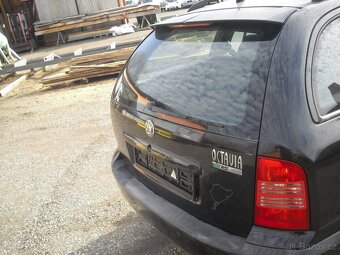 Octavia RS1 Zadni vrata. Kridlo RS - 2