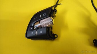 multifunkční tlačítka octavia 5E3919719N (nové) - 2