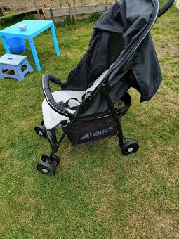 Kočárek hauck - 2
