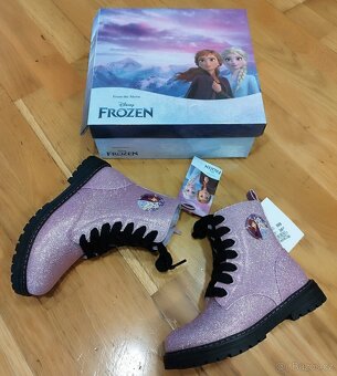 Dívčí boty Frozen vel 29 nenošené - 2