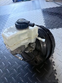 Posilovač brzd BMW f30,f31 - 2