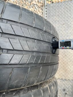 235/55/18 - Bridgestone letní pár pneu - 2