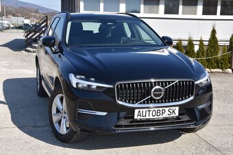 Volvo XC60 2.0 B4 mHEV Momentum A/T - 2