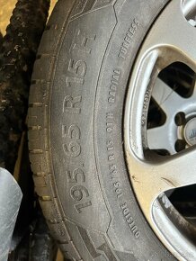 Kompletní pneu sada s ALU disky. Pneu 195/65 R 15H. - 2