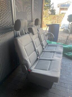 Multivan T5 zadni trojsedačka - 2