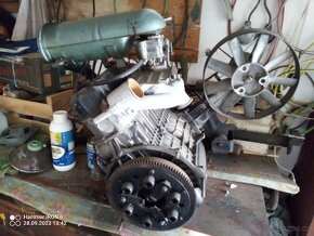 Prodám motor Škoda 100 MB - 2