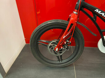 Dětské kolo Mars 18" Black/Red (pro děti 4–7 let) - 2
