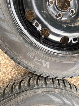 Sada kol Fabia Rapid 185/60 R15 86T XL Nokian vzorek 90% - 2