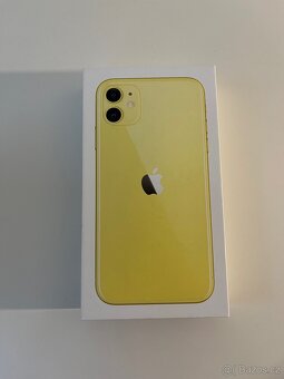 iphone 11 žlutý+kryty - 2