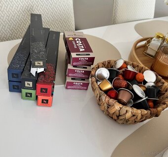 Kávovar Nespresso Gran Lattissima White + 145 kapslí - 2