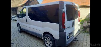 Prodam renault trafic 1.9dci r.v2004 - 2