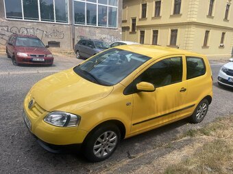 VW Fox 1.4 TDI. Rok 2009.. centrál, el.okna,… - 2