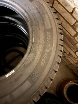 4 pneu Michelin Agilis 225/75R16CP Ducato 9-10mm - 2