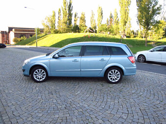 Prodám Opel Astra Caravan 1.8, benzín, 103kw - 2