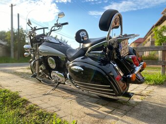 KAWASAKI VN 1600 CLASSIC TOURER - 2