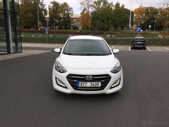 Hyundai i30 1.6 crdi 81kw - 2