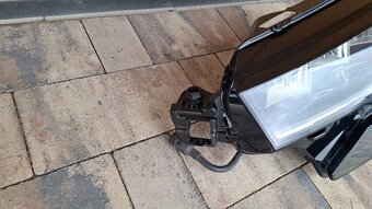 Škoda Karoq facelift světlo 57B941009 - 2