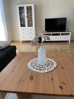 Prodám knihovnu v Top stavu 90 x 200 cm - 2