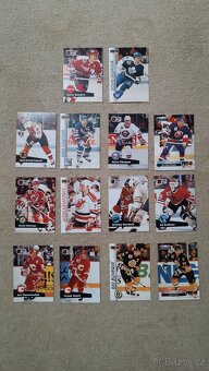 Hokejové kartičky NHL (90.léta 20.století) - 2