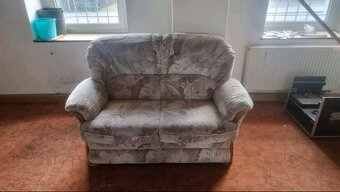 Sedací souprava 3+2+1 - pěkný a čistý stav - 2