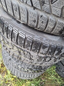 ZIMNÍ PNEU 235/45/17 4ks Pireli - 2