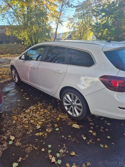 Продам Opel Astra J 2011р. - 2