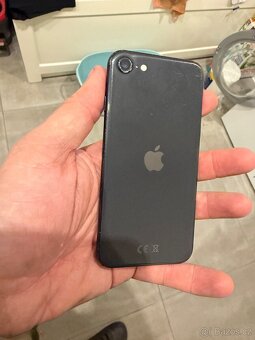 iPhone Apple SE 2020 - 2