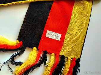 Šála v barvách německé vlajky - 2