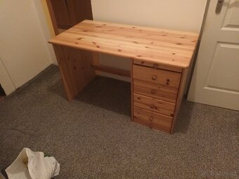 Psací stůl a komoda - 2