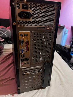 POČÍTAČ 2GB RAM, 240GB SSD, RX550 PENTIUM E6600 - 2