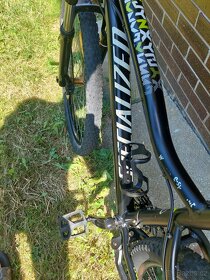 Horské kolo Specialized - 2