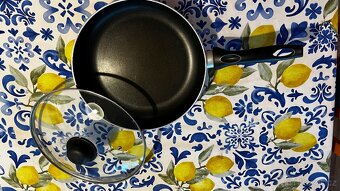 Pánev s poklici / šířka 29 - 2