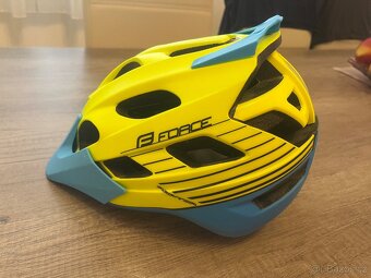 Cyklistická helma Force vel. S/M - 2