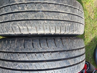 215/65R16c - 2