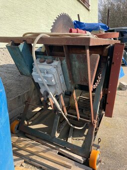 Cirkulárka s kolíbkou 4 Kw - 2