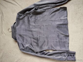 Dámská halenka vel. 40 až 42 - 2