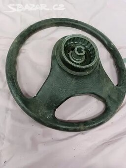 Volant starý ford - 2