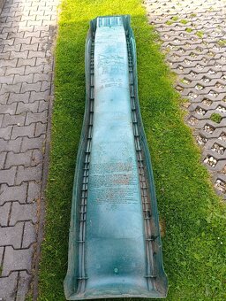 Zahradní dětská skluzavka - 2