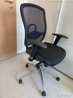 Kancelářská židle Antares ergonomická PC 7183,- - 2