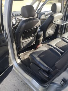 Ford Galaxi - 2
