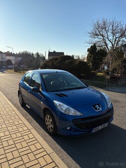 Peugeot 206+ 1.1.i benzín - 2