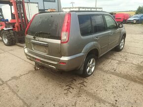 Nissan X-trail 2002 T30 2.0 16V 2,2 DCI - 2