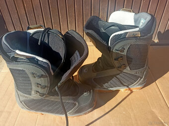Použité snowboardové Softboat "Air" - EU 39, MP 25 c - 2