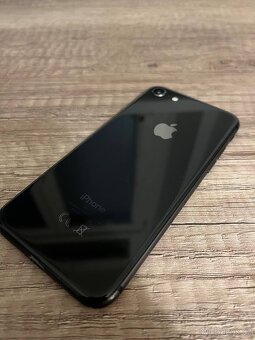 iPhone 8 64GB – na opravu nebo na díly - 2