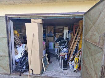 Pronájem velké garáže 29 m2 s el. Solenice, Příbram - 2
